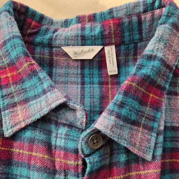 Woolrich Flannel XXL Grey, Blue, & Red - Picture 6 of 6
